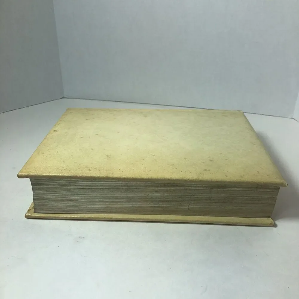 Holy Bible New American Bible NAB Catholic‎ Family Reference Edition 1971 B